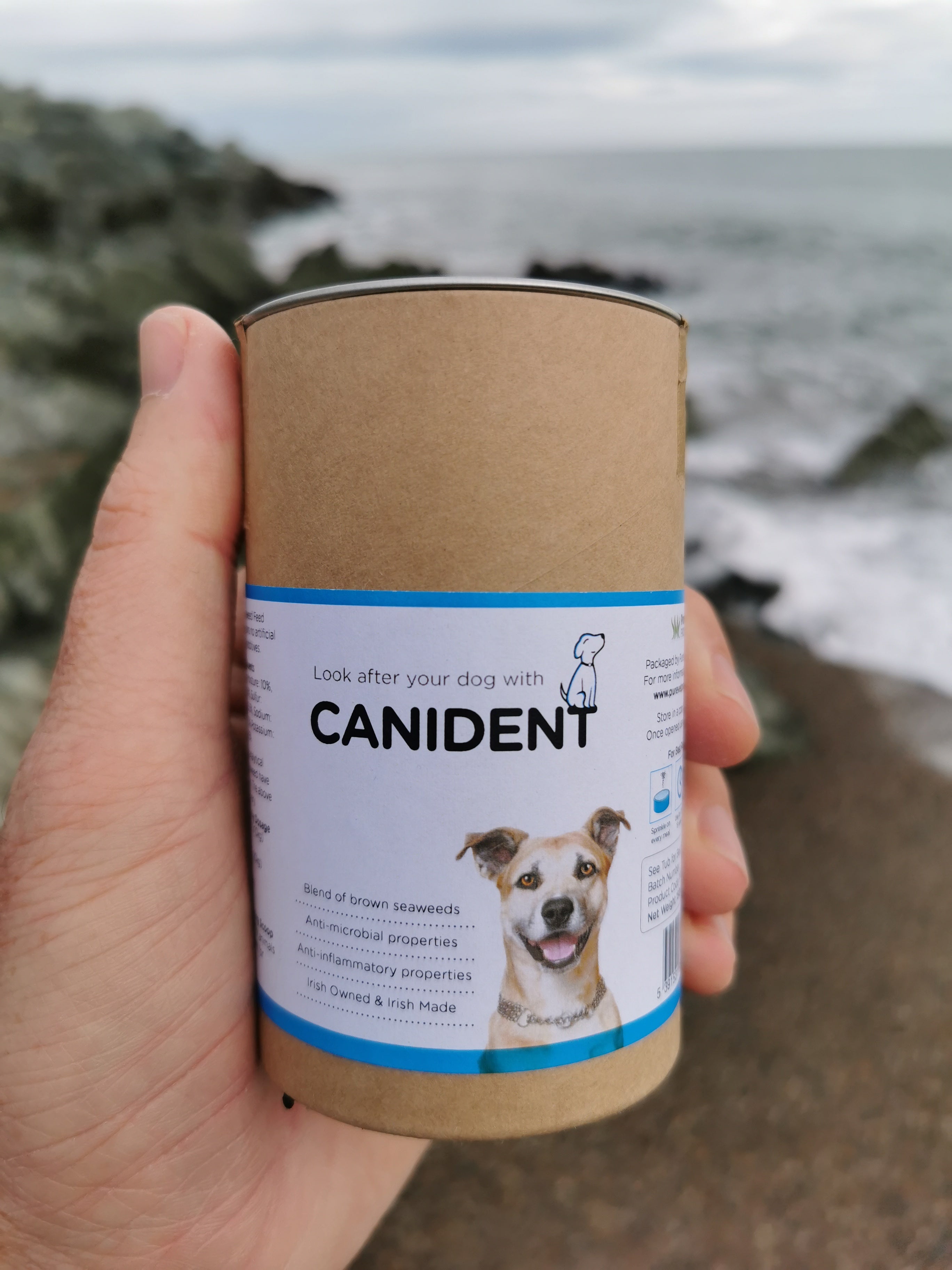 Canident | Goodbye tartar and smelly dog breath, naturally…